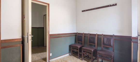 مكتب في Romagnano Sesia, Italy 61متر مربع رقم 210972 5