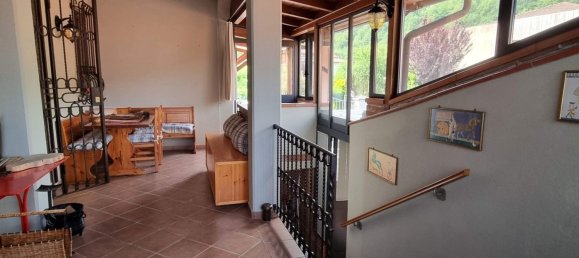 5-Zimmer Wohnung in Fivizzano, Italy, Nr. 204055 8