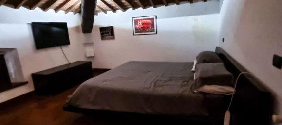 4 bedrooms Apartment in Lucca, Italy No. 340758 11