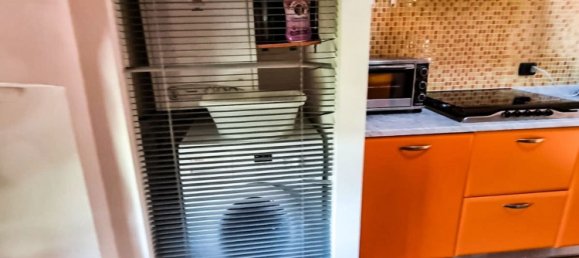 4 bedrooms Apartment in Lucca, Italy No. 340758 6