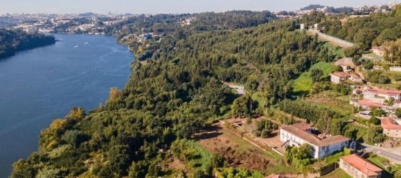 Земельный участок с 11 спальнями в Гондомар, Португалия № 146035 11