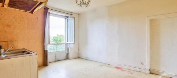 1 bedroom Apartment in Aubervilliers, France No. 309640 3