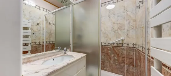 3 Schlafzimmer Wohnung in Venissieux, France, Nr. 348266 12