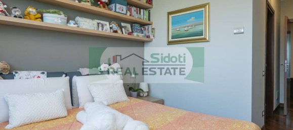 3 bedrooms Penthouse in Segrate, Italy No. 2555 20