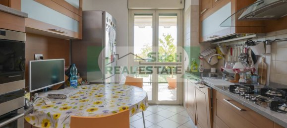 3 bedrooms Penthouse in Segrate, Italy No. 2555 49