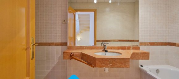 3 Schlafzimmer Haus in L'Ametlla Del Valles, Spain, Nr. 172319 25