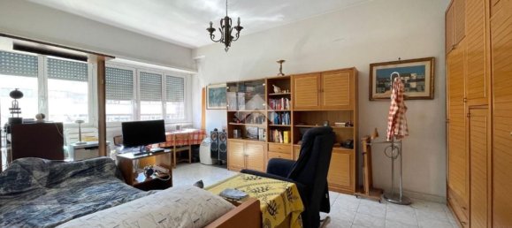 2 rooms Apartment in Rome, Italy No. 24300 7