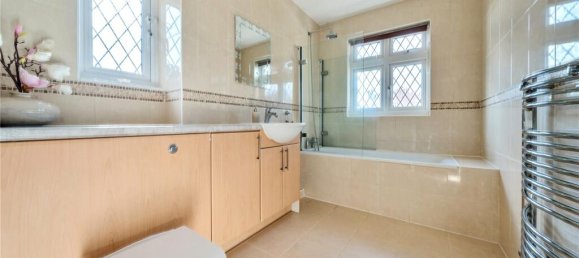 3 Schlafzimmer Haus in Harrow, United Kingdom, Nr. 12170 16