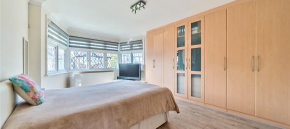 3 Schlafzimmer Haus in Harrow, United Kingdom, Nr. 12170 12