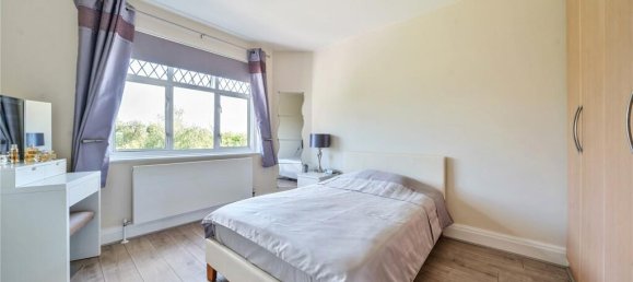 3 Schlafzimmer Haus in Harrow, United Kingdom, Nr. 12170 14