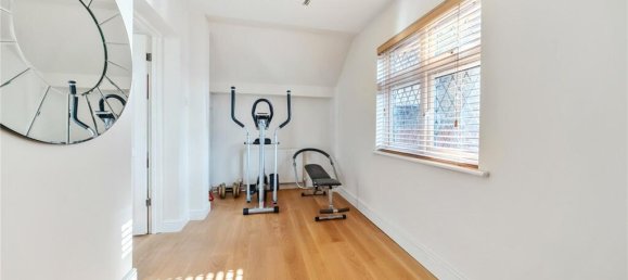 3 Schlafzimmer Haus in Harrow, United Kingdom, Nr. 12170 20