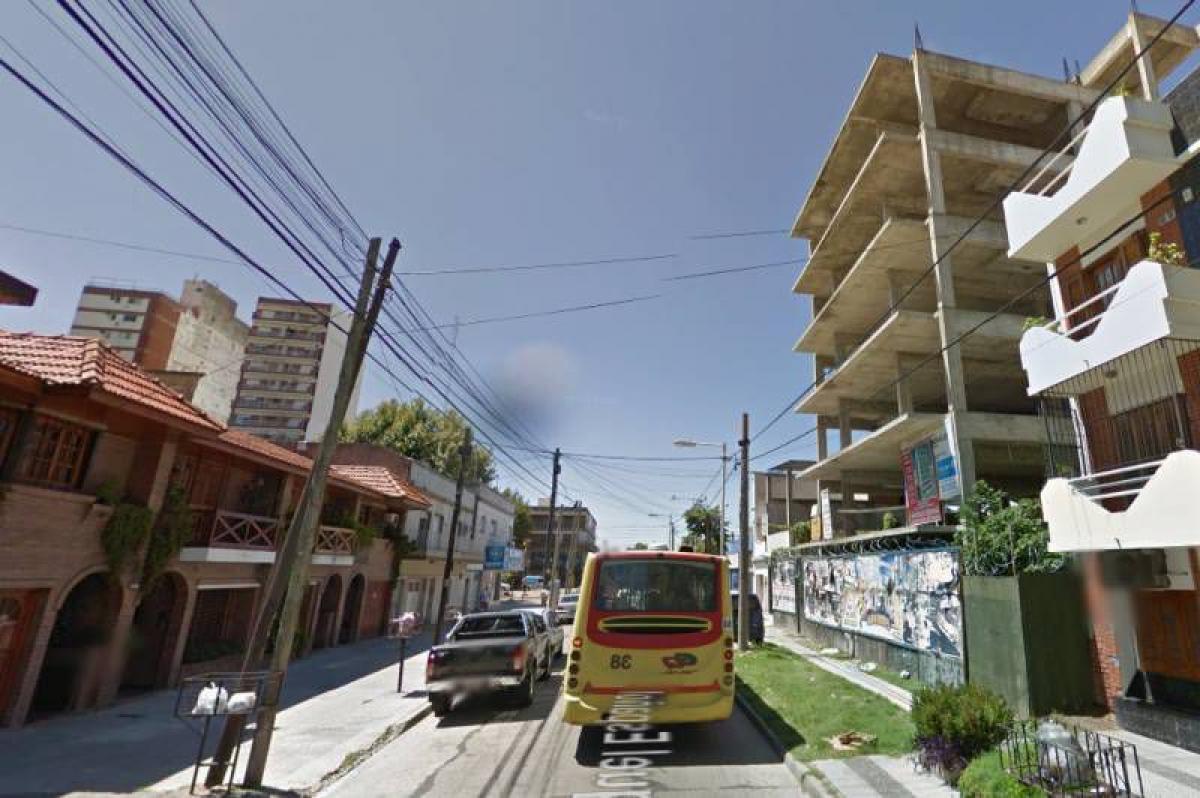  Land in Avellaneda, Argentina No. 40484