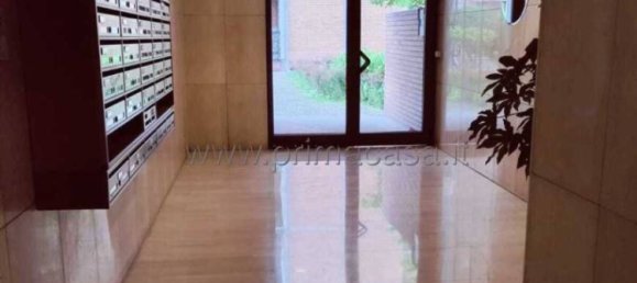 Apartamento de 2 dormitorios en Monza, Italy No. 162381 3