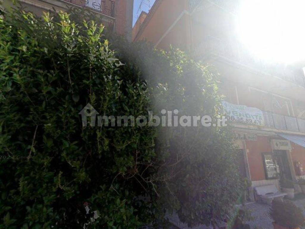 91m² Commercial property in San Cesareo, Italy No. 15162