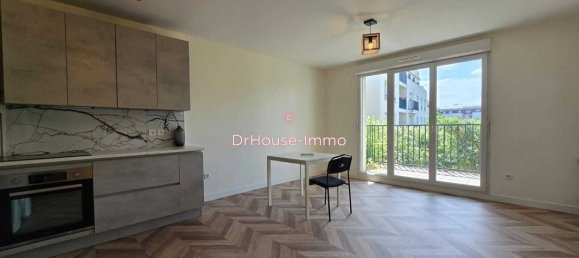 3 Schlafzimmer Wohnung in Corbeil-Essonnes, France, Nr. 325556 9