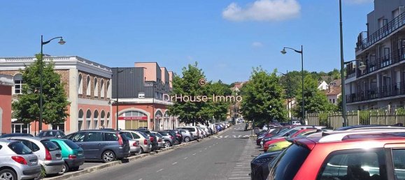 3 Schlafzimmer Wohnung in Corbeil-Essonnes, France, Nr. 325556 2