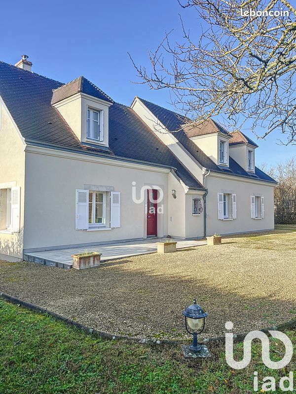 7-salle Châteaux à Saint-Doulchard, France No. 47258