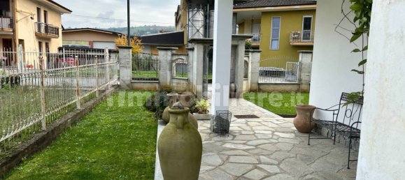 4 bedrooms House in Clavesana, Italy No. 91067 23