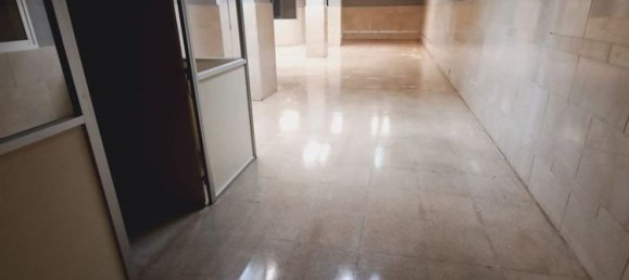 Gewerbliche Immobilie in Leon, Spain 320m², Nr. 90782 15