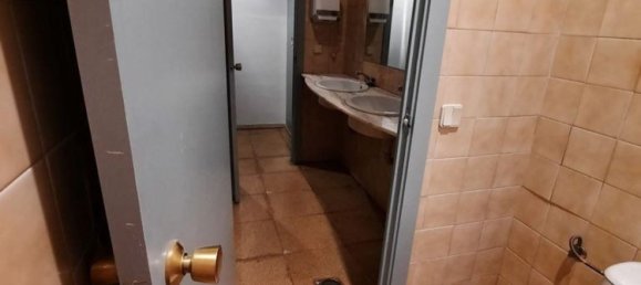 Gewerbliche Immobilie in Leon, Spain 320m², Nr. 90782 12