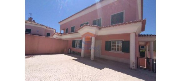 5 bedrooms House in Rio de Mouro, Portugal No. 165915 2