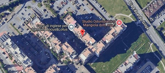 1 bedroom Apartment in Rome, Italy No. 302056 2