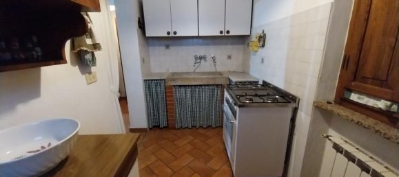 4-Zimmer Haus in Seravezza, Italy, Nr. 237719 10