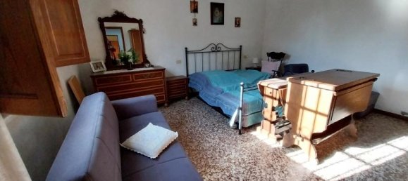 4-Zimmer Haus in Seravezza, Italy, Nr. 237719 16