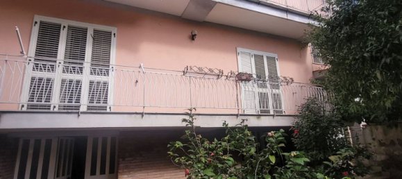 7-salle Maison à Caserta, Italy No. 65241 2