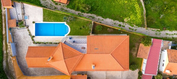 3 bedrooms House in Colares, Portugal No. 49639 19