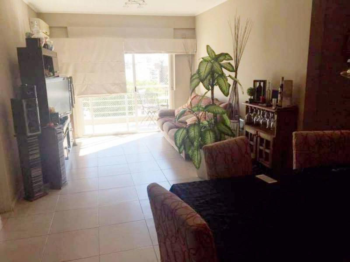 Квартира с 3 спальнями в Буэнос-Айрес, Аргентина № 68775