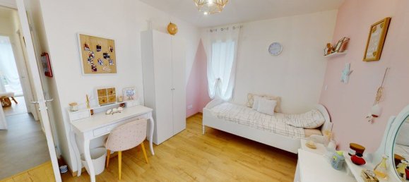 3 bedrooms House in Unieux, France No. 264068 10