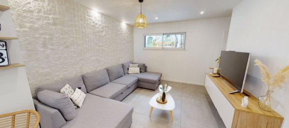 3 bedrooms House in Unieux, France No. 264068 16