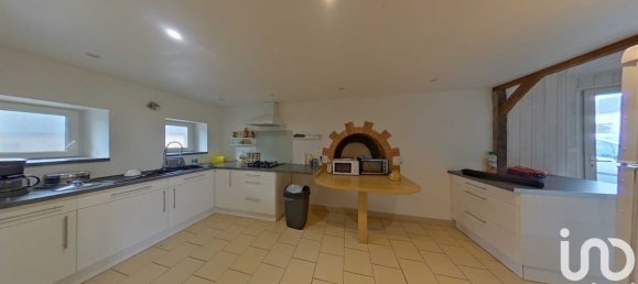 3 bedrooms House in Saint-Germain-des-Pres, France No. 100214 2