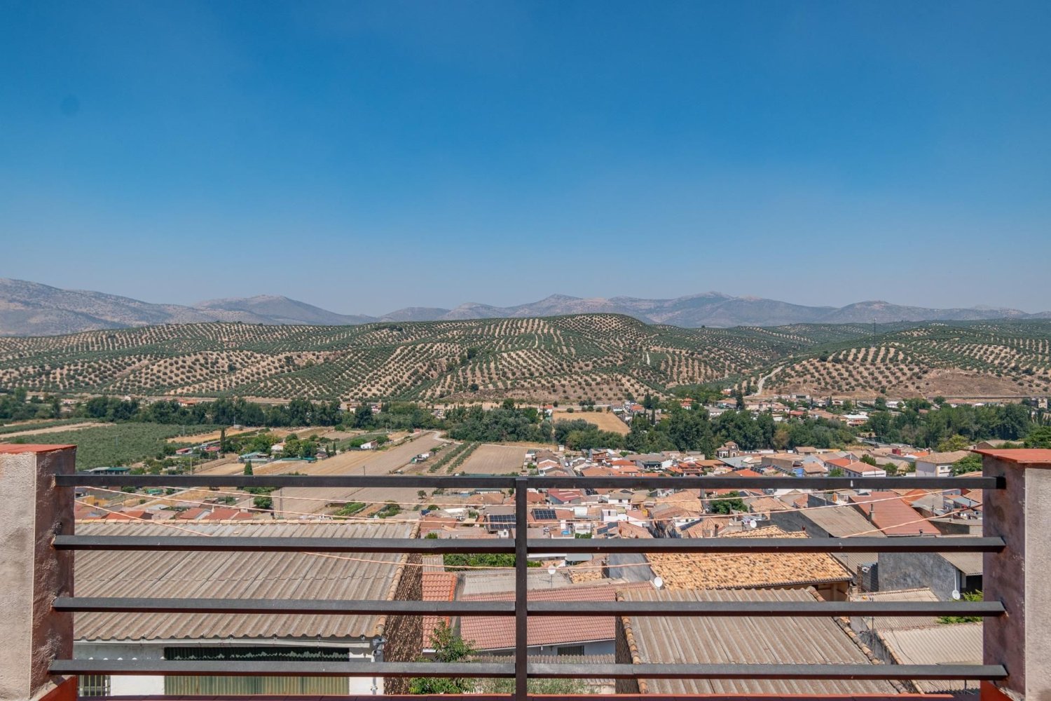 3 bedrooms House in Granada, Spain No. 217407