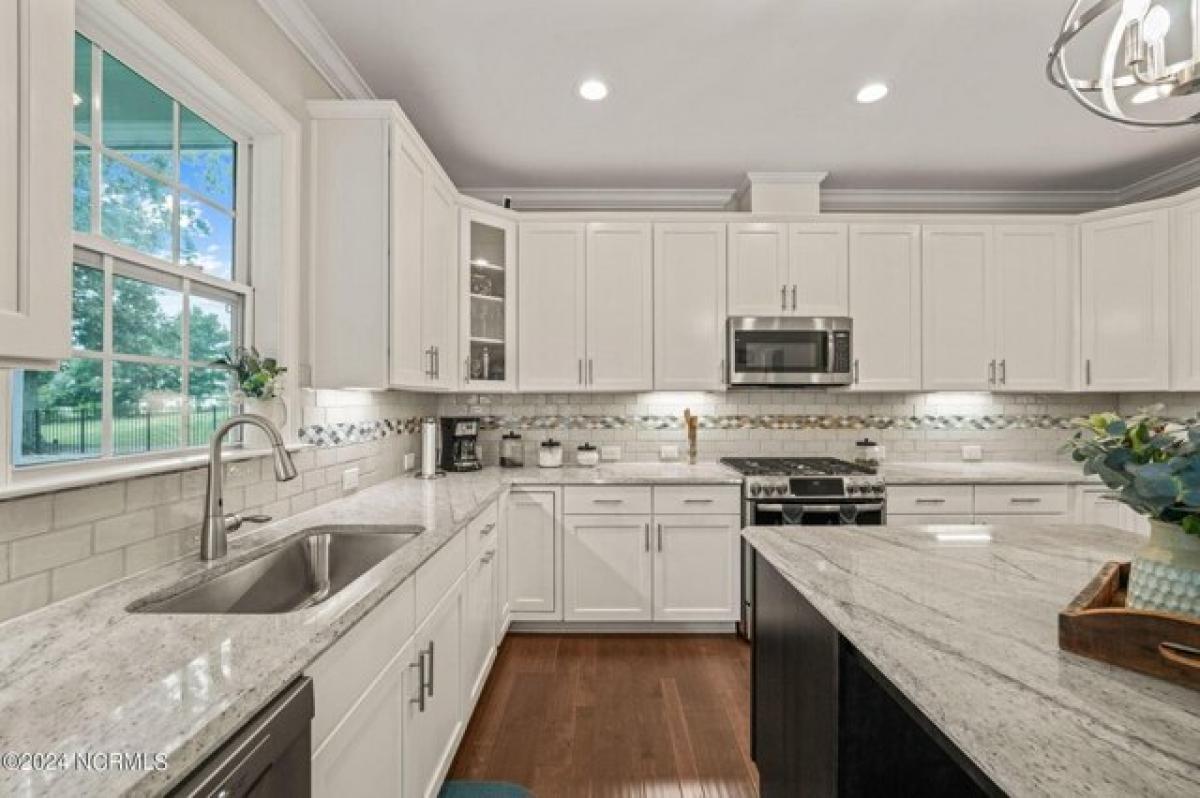 5 bedrooms House in Clayton, USA No. 405732