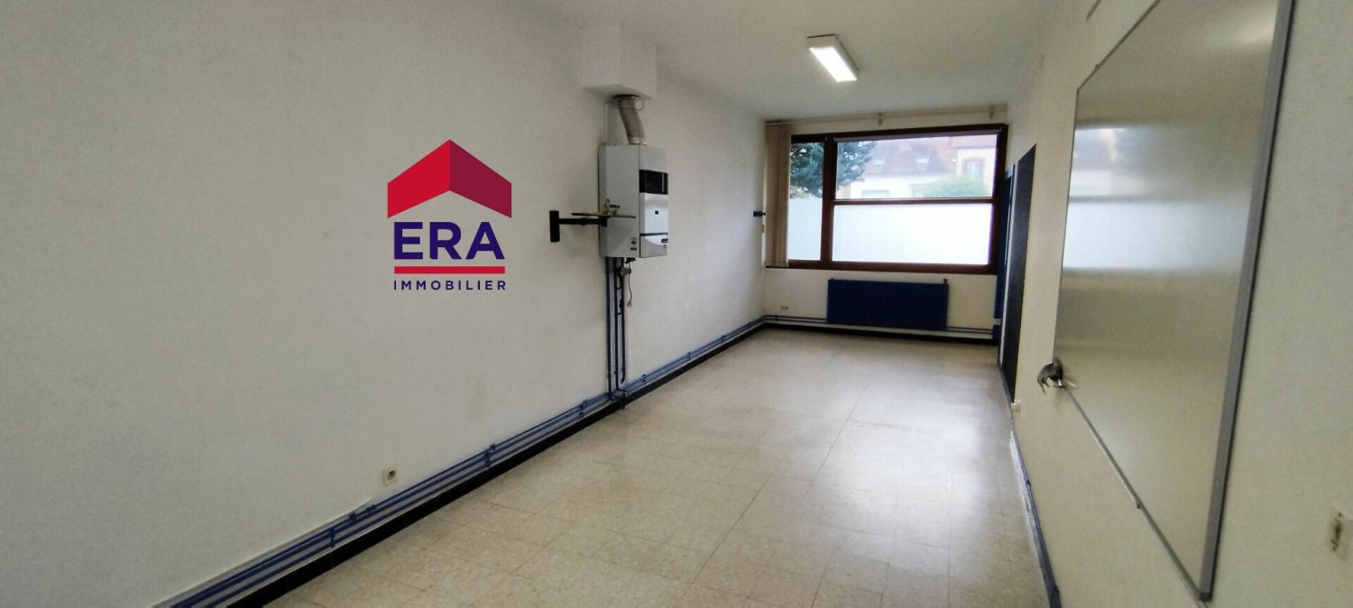 Imóvel comercial em Nogent-le-Rotrou, France 41 m² N.º 75387