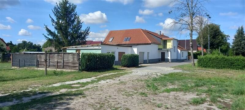 12 bedrooms Building in Oberspreewald-Lausitz, Germany No. 27455