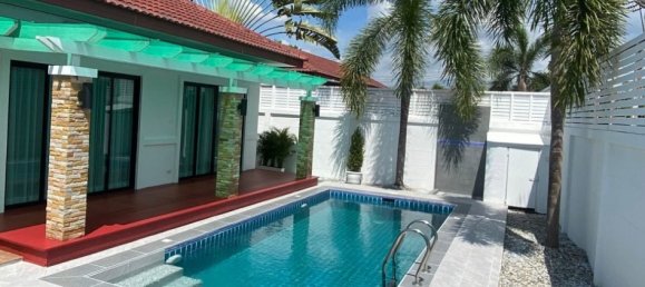 3 bedrooms Cafe / restaurant in Bang Lamung, Thailand No. 8969 2