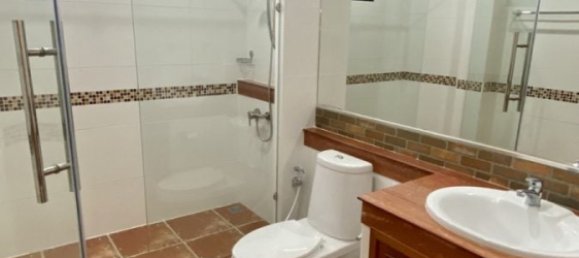 3 bedrooms Cafe / restaurant in Bang Lamung, Thailand No. 8969 16