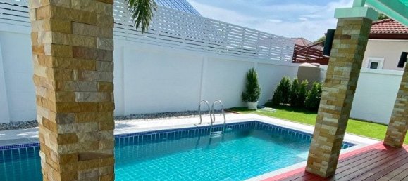 3 bedrooms Cafe / restaurant in Bang Lamung, Thailand No. 8969 5