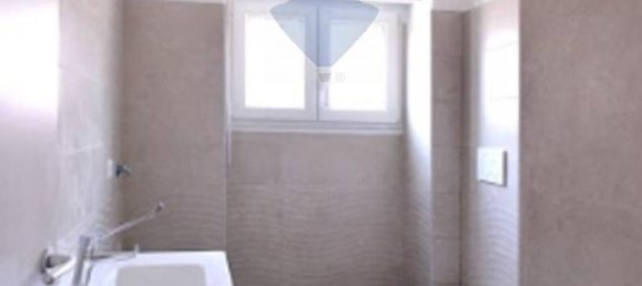 2-salle Appartement à Magenta, Italy No. 236465 10