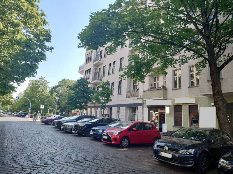 Коммерческая недвижимость с 3 комнатами в Пренцлауэр-Берг, Германия № 44737