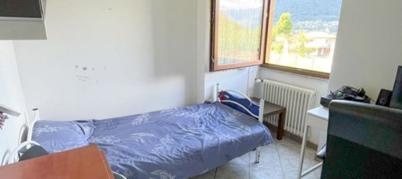 5 rooms Apartment in Laino, Italy No. 313805 8