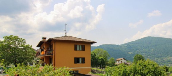 5 rooms Apartment in Laino, Italy No. 313805 3