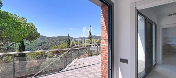 5 bedrooms House in Vallromanes, Spain No. 182747 5