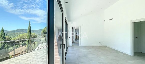 5 bedrooms House in Vallromanes, Spain No. 182747 8