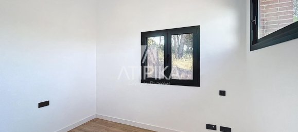 5 bedrooms House in Vallromanes, Spain No. 182747 24