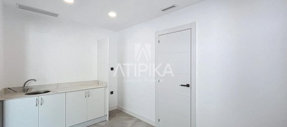 5 bedrooms House in Vallromanes, Spain No. 182747 36