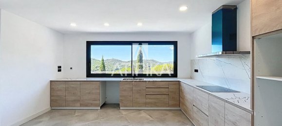 5 bedrooms House in Vallromanes, Spain No. 182747 20